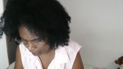 Snapshot of roushlove chatting on February 3, 1:08 pm luxa online show from February 3, 1:08 pm