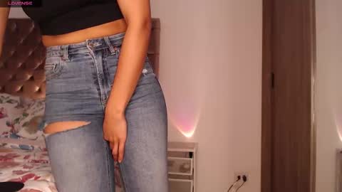 Rouss marie henao  online show from November 24, 1:57 pm