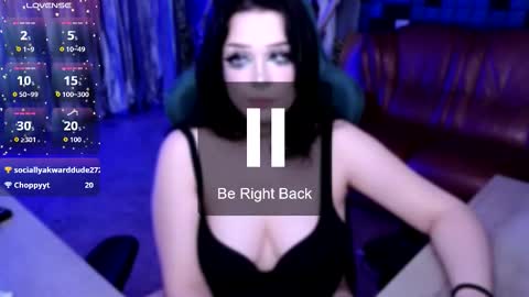 rouzfarrelll online show from November 14, 1:44 pm