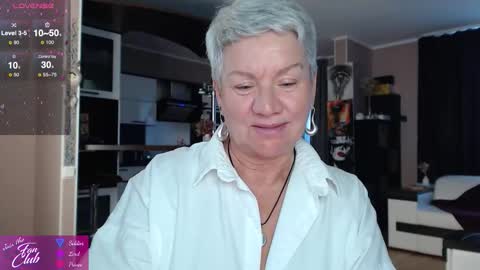 Snapshot of roxana_brooks chatting on September 23, 2:48 pm Roxana online show from September 23, 2:48 pm