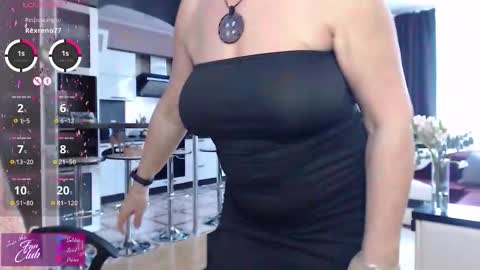 Roxana online show from March 23, 2:23 pm