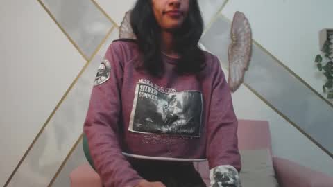 Snapshot of roxana_cyrano chatting on February 21, 7:21 pm online show from February 21, 7:21 pm