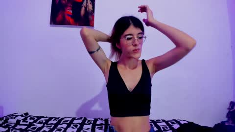 roxy online show from December 5, 4:01 pm
