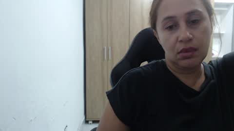 Roxana online show from June 19, 2:16 am