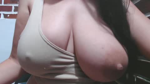Snapshot of roxanbahottt chatting on February 12, 11:40 am roxxy online show from February 12, 11:40 am