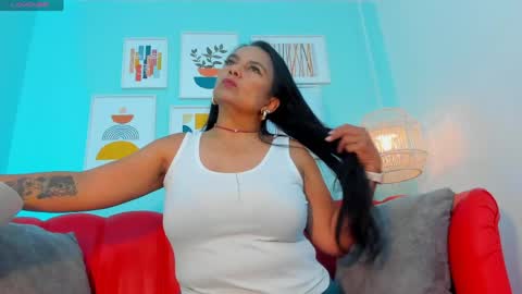  Roxanna  online show from May 26, 1:43 pm