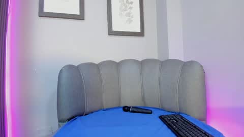  Roxanna  online show from May 21, 12:03 pm