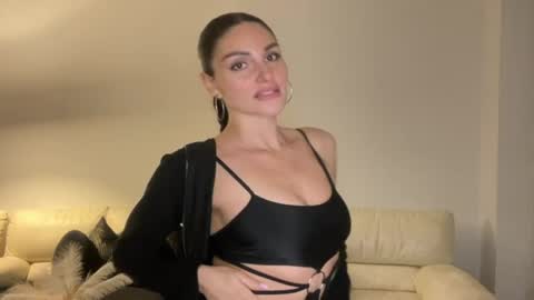 Roxy online show from June 17, 10:22 pm