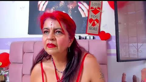 Snapshot of roxettemature chatting on February 18, 11:44 am RoxetteMature online show from February 18, 11:44 am