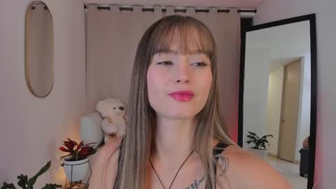  R O X I E  online show from October 13, 2:25 am