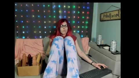 roxihazeleyes online show from February 16, 8:44 pm