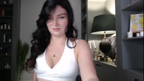 roxxiejet online show from December 1, 9:13 am