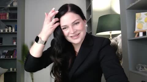 roxxiejet online show from November 20, 9:10 am