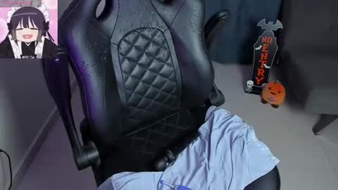 Annah  online show from October 29, 9:57 am