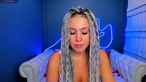 Roxy online show from March 10, 2:04 am