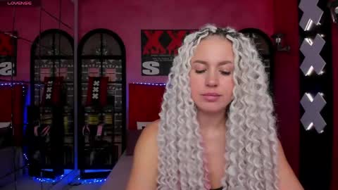 Roxy online show from May 28, 1:58 am