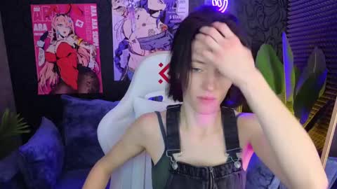 roxy_riot_ online show from February 23, 1:20 am