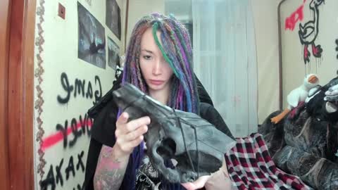 Roxy online show from January 13, 6:59 pm