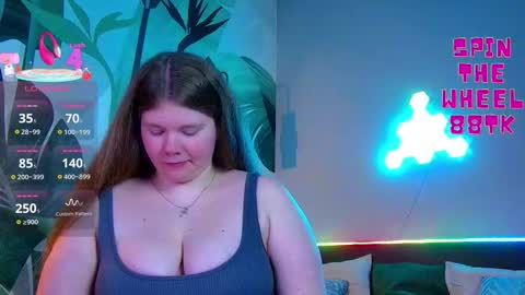 Snapshot of rubyvalen chatting on September 22, 1:04 am Ruby online show from September 22, 1:04 am