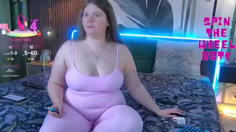 Snapshot of rubyvalen chatting on February 27, 1:27 am Ruby online show from February 27, 1:27 am
