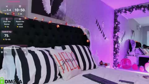 rubyvibex online show from October 29, 5:56 am