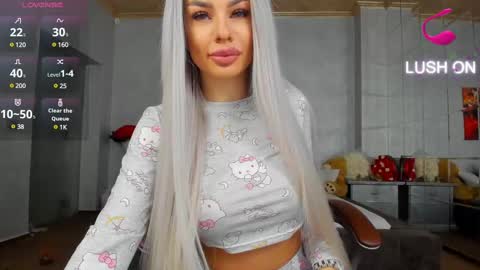 Snapshot of russian_ava chatting on February 25, 12:16 pm Ava online show from February 25, 12:16 pm