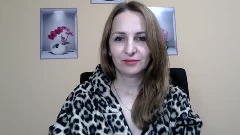 Ruth online show from December 2, 10:39 am