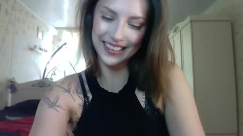 Snapshot of ruxashade chatting on October 9, 11:36 am ruxashade online show from October 9, 11:36 am