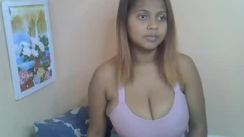 rywanna online show from July 27, 7:16 am