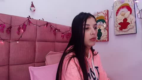 Snapshot of s_samanthax chatting on December 28, 3:04 am Samantha online show from December 28, 3:04 am