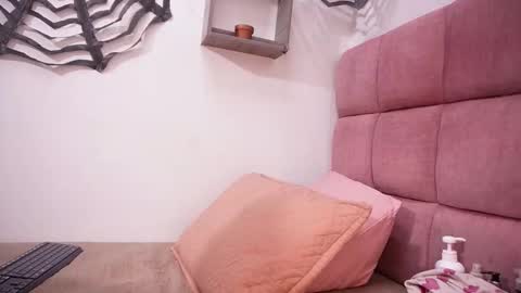 Snapshot of s_samanthax chatting on October 21, 3:10 am Samantha online show from October 21, 3:10 am