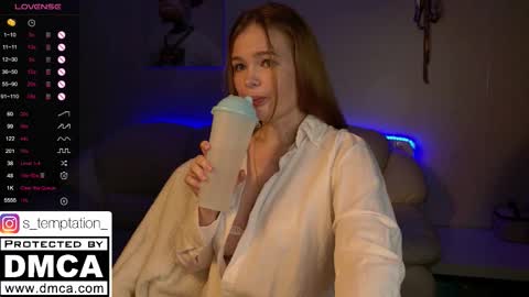 Snapshot of s_temptation chatting on October 7, 10:19 am Sonya online show from October 7, 10:19 am