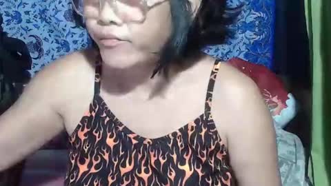 sabrina069 online show from December 19, 7:39 pm