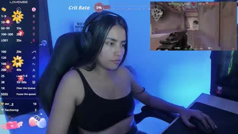 Snapshot of sabrina_chester_02 chatting on October 3, 6:46 pm Angie online show from October 3, 6:46 pm