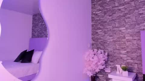 sabrina_f0xx online show from March 14, 6:09 pm