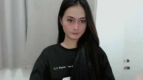 Snapshot of sabrina_inviting chatting on January 8, 2:14 am Sabrina online show from January 8, 2:14 am