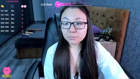 Snapshot of sabrina_sven chatting on February 14, 1:45 am GMT7TueWedThuFriSatSun 0100am-0700am online show from February 14, 1:45 am
