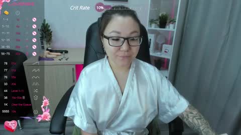 Snapshot of sabrina_sven chatting on December 17, 8:43 pm GMT7TueWedThuFriSatSun 0100am-0700am online show from December 17, 8:43 pm