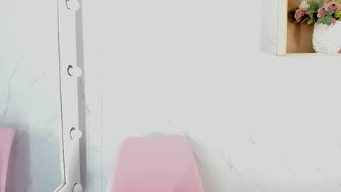 mariana  online show from September 27, 10:17 pm