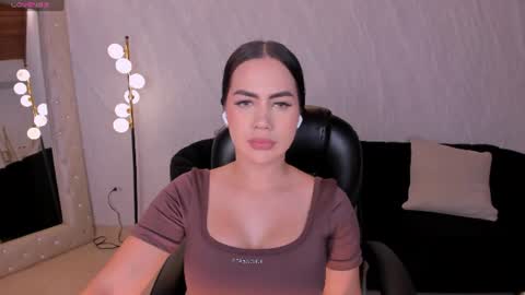 Sabrina M  online show from July 6, 8:22 pm