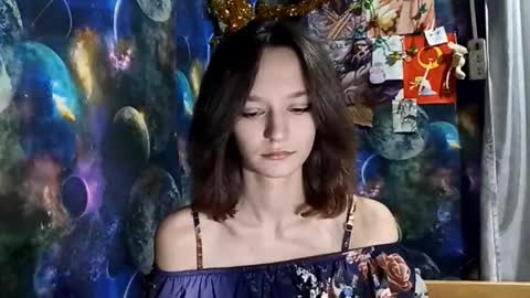 Adele online show from March 16, 8:40 am