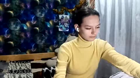 Adele online show from April 18, 8:28 am