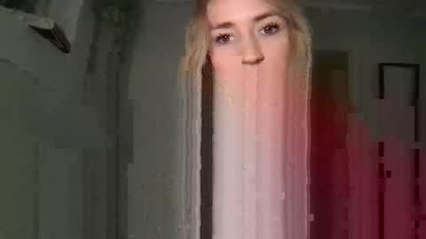 Jessica Sage online show from December 15, 11:42 pm