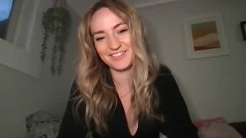 Jessica Sage online show from December 21, 4:57 pm
