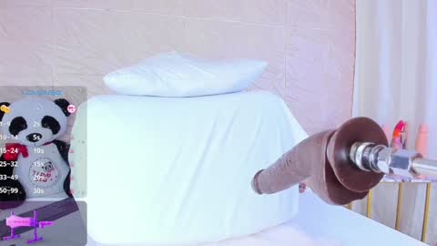 Danella online show from February 2, 1:30 pm