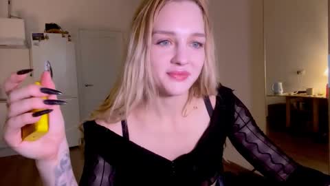 Sofia online show from December 1, 7:45 am