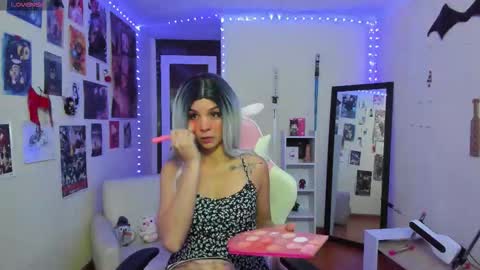sakura_of online show from September 29, 11:04 am