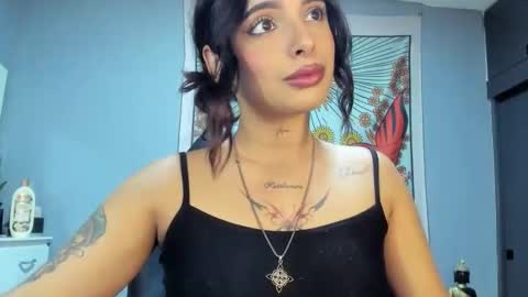 Snapshot of sallymaddoxx chatting on October 3, 12:27 am sallymaddoxx online show from October 3, 12:27 am