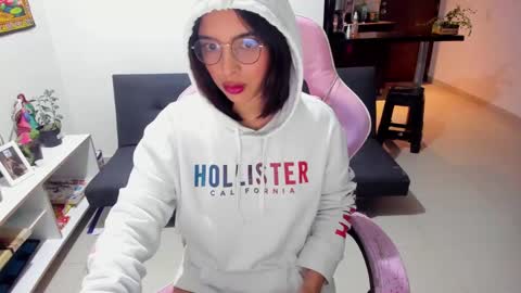 Snapshot of sallymaddoxx chatting on February 25, 4:35 am sallymaddoxx online show from February 25, 4:35 am