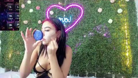 Snapshot of salome_domi chatting on December 22, 8:25 pm salome online show from December 22, 8:25 pm